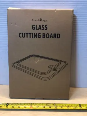 Glass cutting board