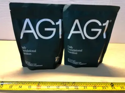 2 bags 12.7oz each AG1 daily foundational nutrition