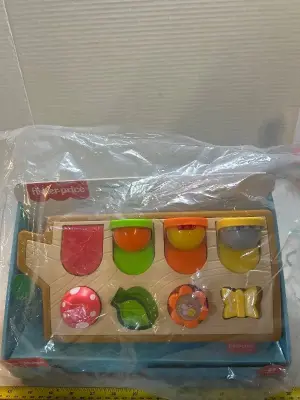 fisher price 9+ months fine motor skills toy