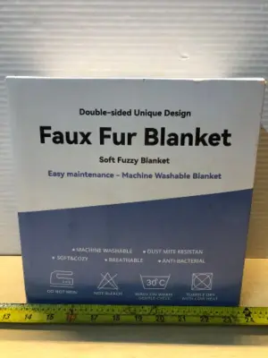Faux fur blanket
