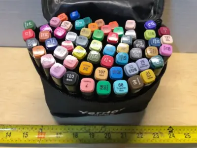 60pc marker set in case