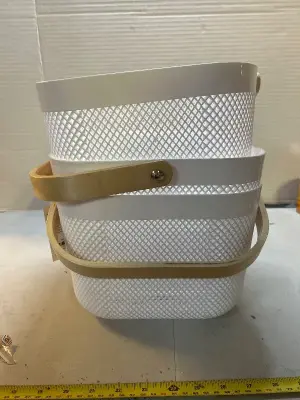 3 count mesh baskets