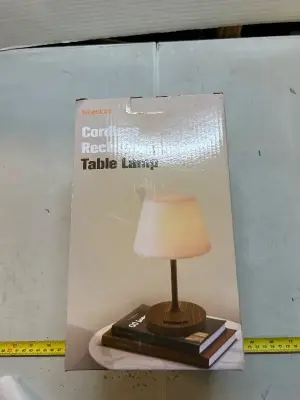cordless rechargeable table lamp