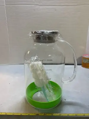 96 ounce pitcher glass