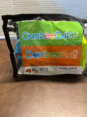 oombee cube ball