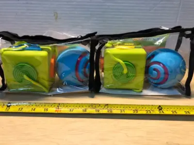 2 pack oombeecube fight toys for kids