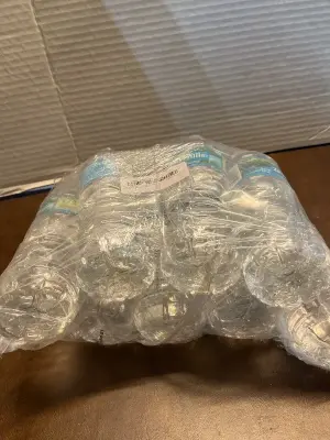 17pack of 16oz water bottles