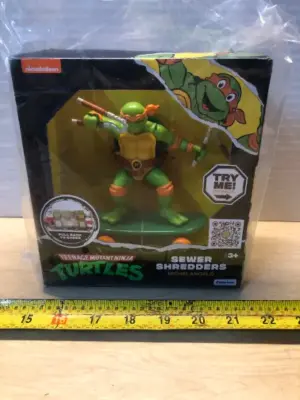 Teenage mutant ninja turtles action figure