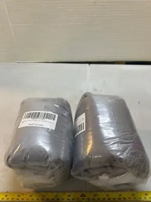 25” x 25” large waterproof dog blankets