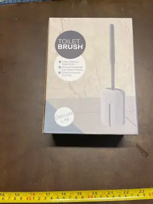 toilet brush