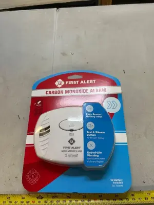 9 V battery included first alert, carbon monoxide alarm