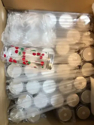 Set of 35 cherry cup with lip and straw