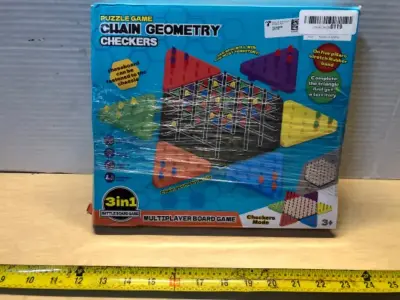 Chain checker chain geometry puzzle game