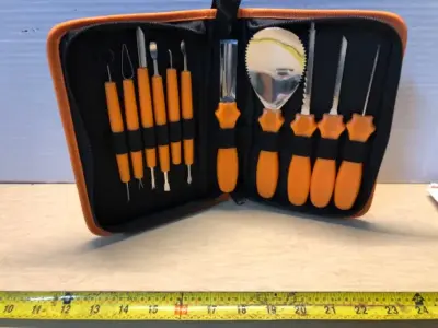 Pumpkin carving kit