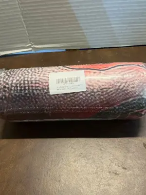 throw blanket 50x60”