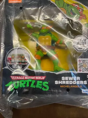 2ct Teenage Mutant Ninja Turtles toys