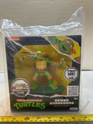 sewer shredder Michelangelo Teenage Mutant Ninja Turtles toy