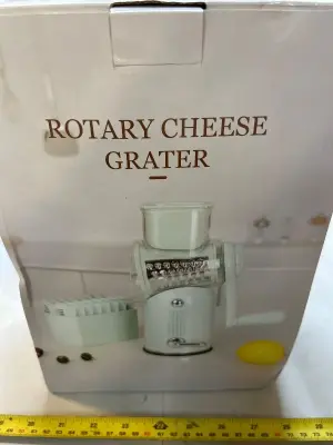 Rotary cheese grater