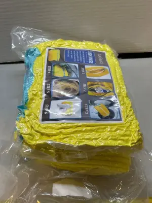 to count two packs of shoe wash bags