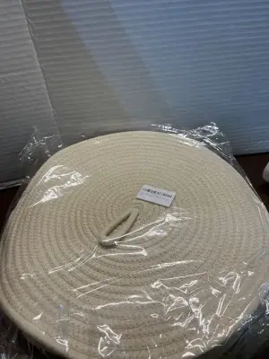 placemat with holder