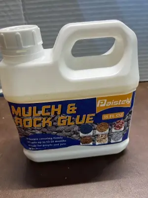 mulch & rock glue