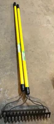 2pc long handle rakes