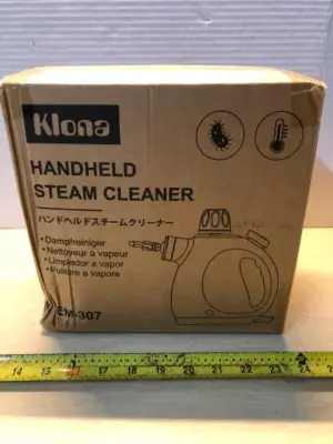 Handheld steam cleaner