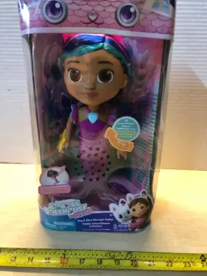 Sing and shine mermaid Gabby