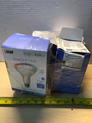 4 boxes smart Wi-Fi bulbs 65w