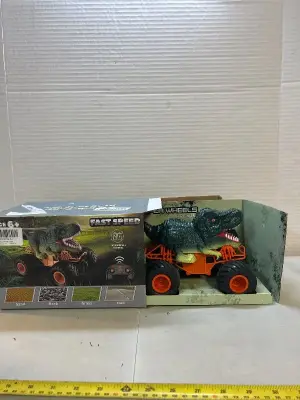 dinosaur RC car