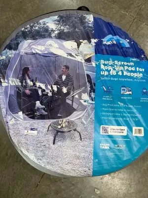 beg screen pop-up pod for 4 people (untested)