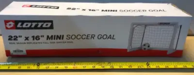 22”x16” mini soccer goal