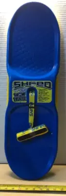 Shred snow skate