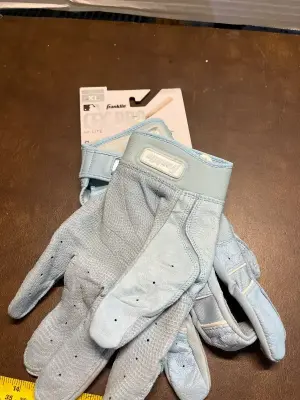 cfx pro hi-lite gloves
