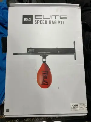 Everlast speed bag kit