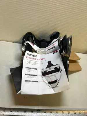 marucci fielders mask damaged box