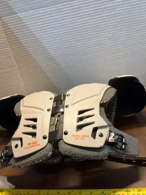 youth large 14”-15” football pads