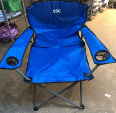 Blue oversized DSG folding chair