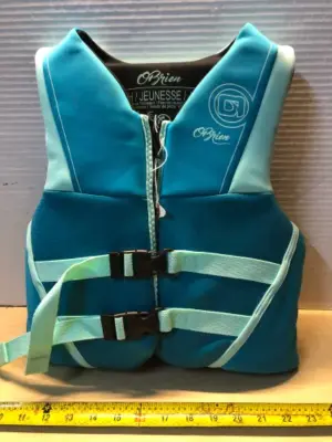 O’Brien youth life vest