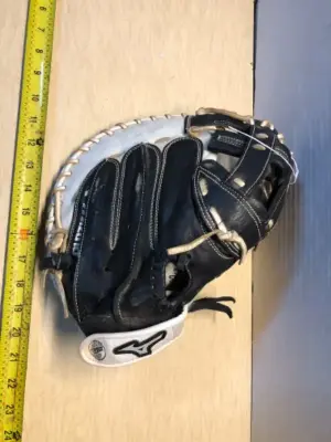 Used supreme fast pitch baseball glove