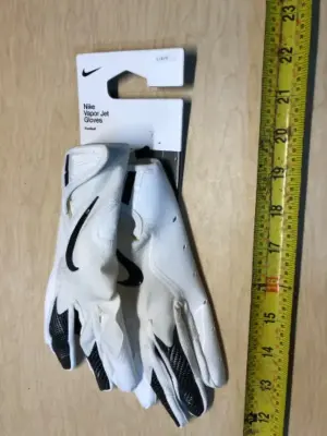 Nike vapor jet gloves football Size large