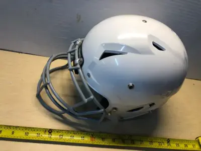 Medium schutt helmet broken strap