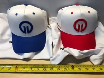 Blue and red monarch republic hats