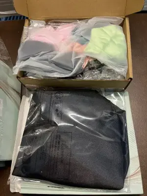 3ct bonnets , 2ct hair bows