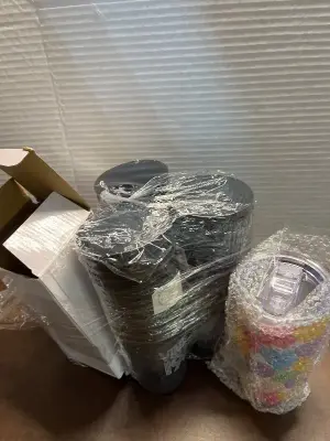 3ct plastic cups , 20oz tumbler