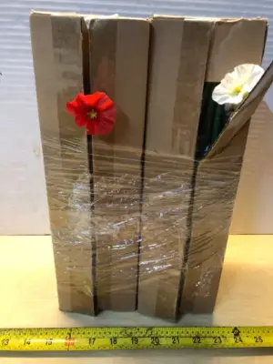 2 boxes of artificial flowers