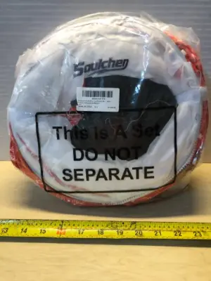 Soulchen Christmas cat tunnel