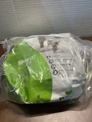 indoor cat food (opened)