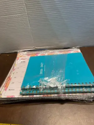 bundle of calendar's & planners