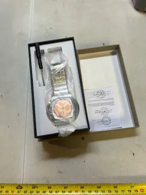 2 ct watches
